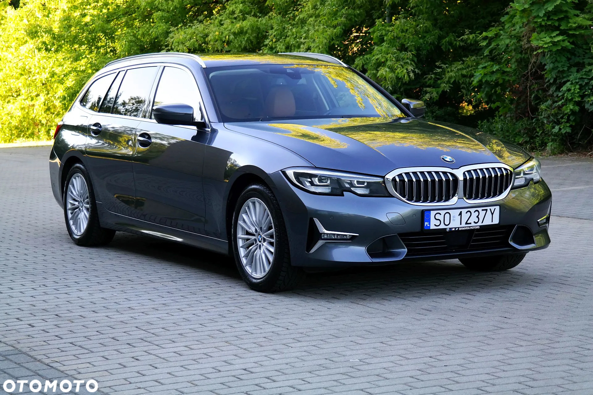 BMW Seria 3 320d Touring Luxury Line - 16