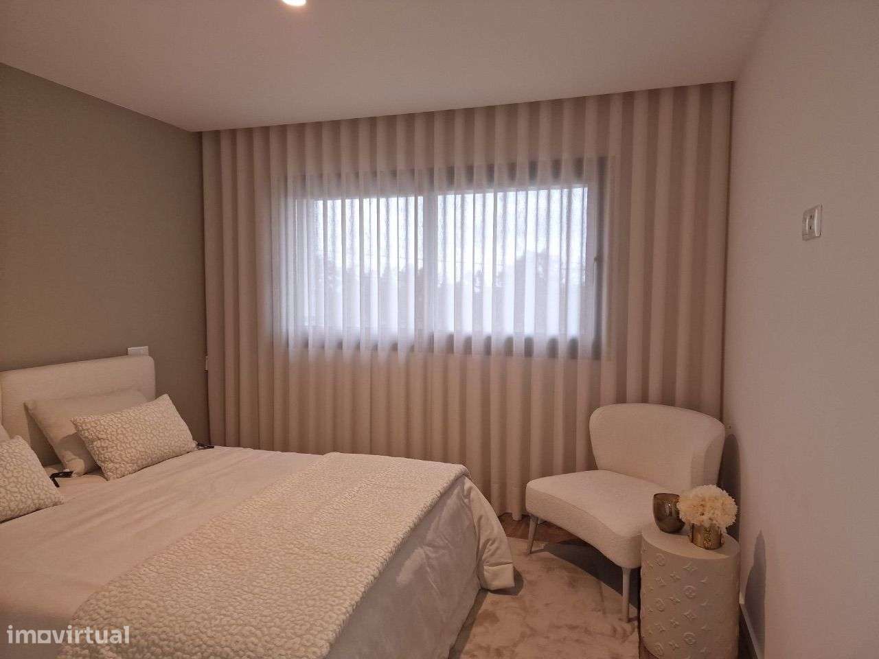 T2 na rua Monte de Aldao Guimarães-7