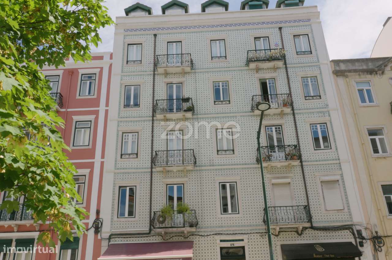 Apartamento T6 nas Picoas, Avenidas Novas, Lisboa-0