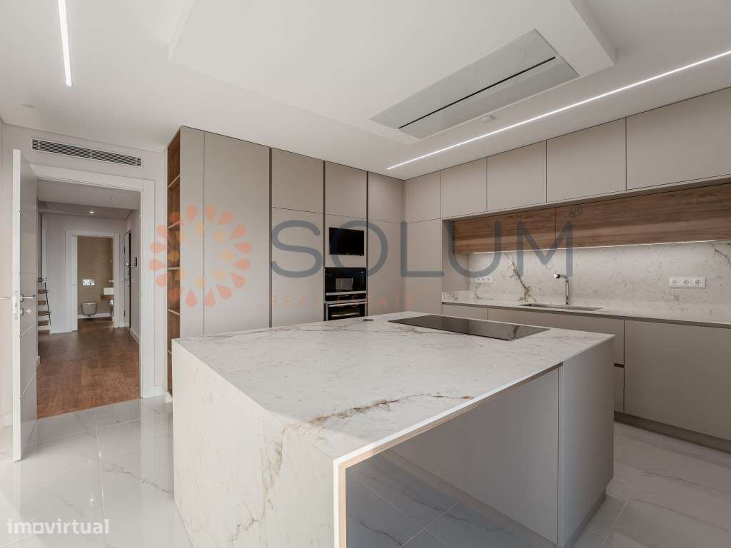 Penthouse de Luxo com piscina - Montijo-37