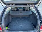 Volkswagen Golf 1.6 TDI DPF Highline - 12