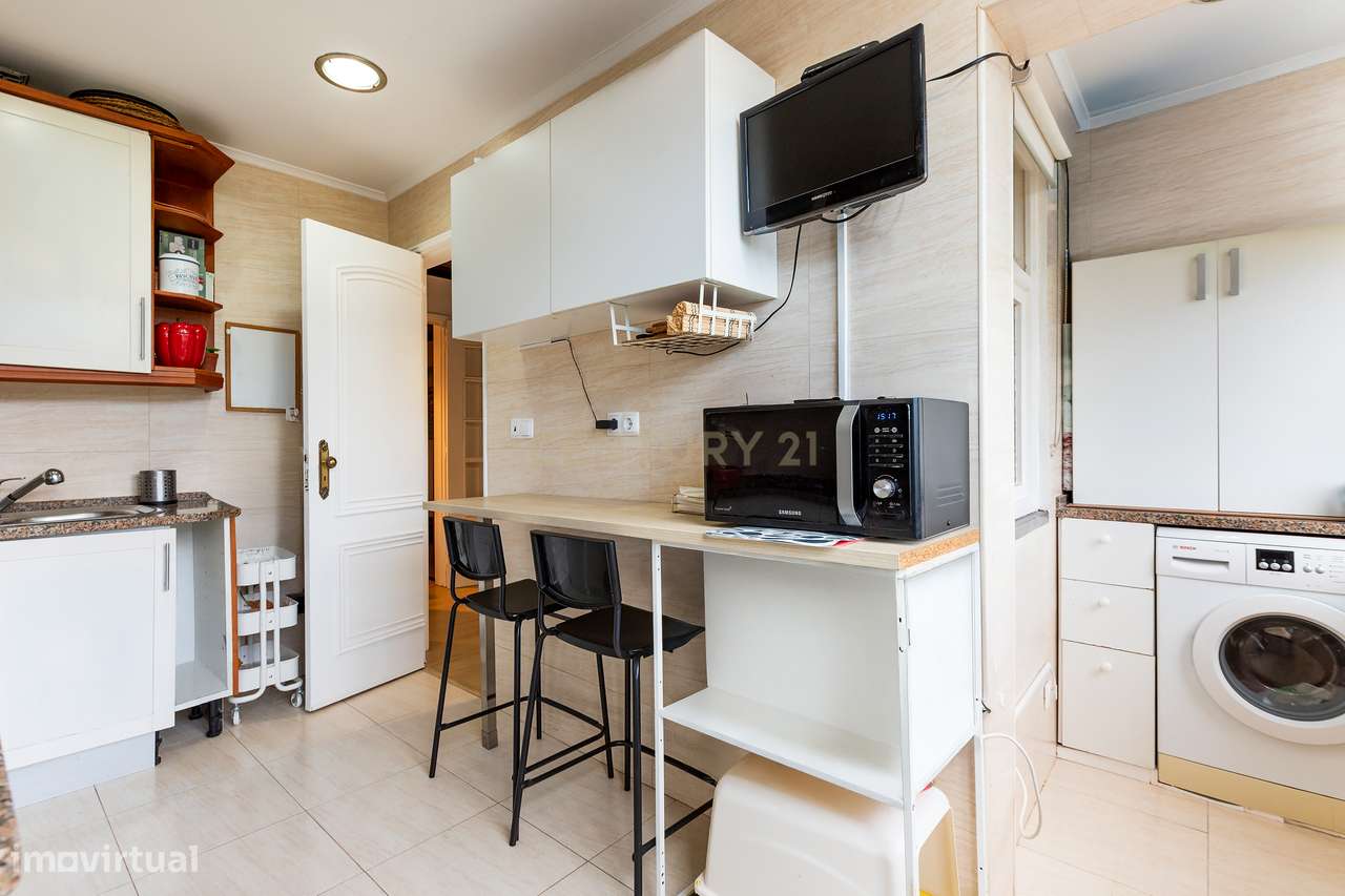 Apartamento T4 Remodelado Corroios-12