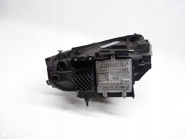 BMW M2 G87 2 G42 2022 lampa prawa Adaptive LED złota 5A320F4 oryginalna - 9