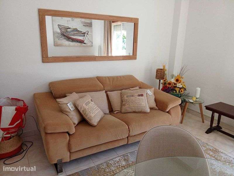 Magnífico T2 ano - Grande imagem: 2/12