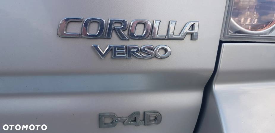 Toyota Corolla Verso 2.2 D-4D Sol Sport 7os - 23
