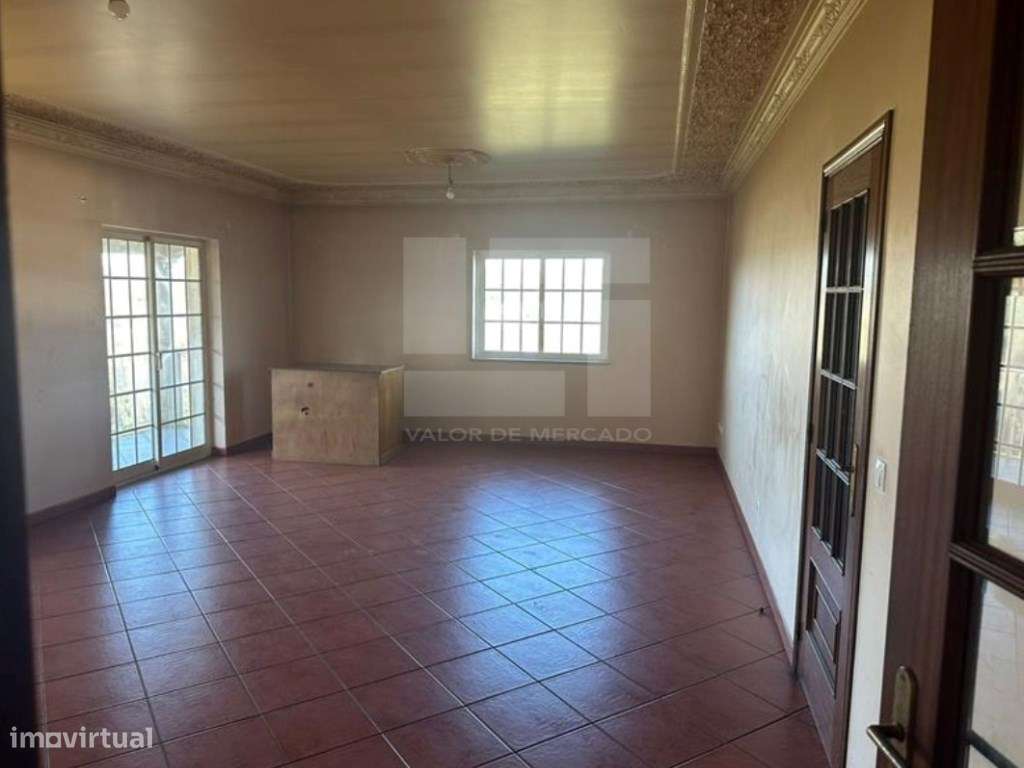 Moradia Geminada T3 - Santa Comba Dão - Grande imagem: 4/14