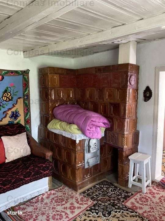 Casa la tara, cu dependinte si gradina - Imagine principală: 2/3