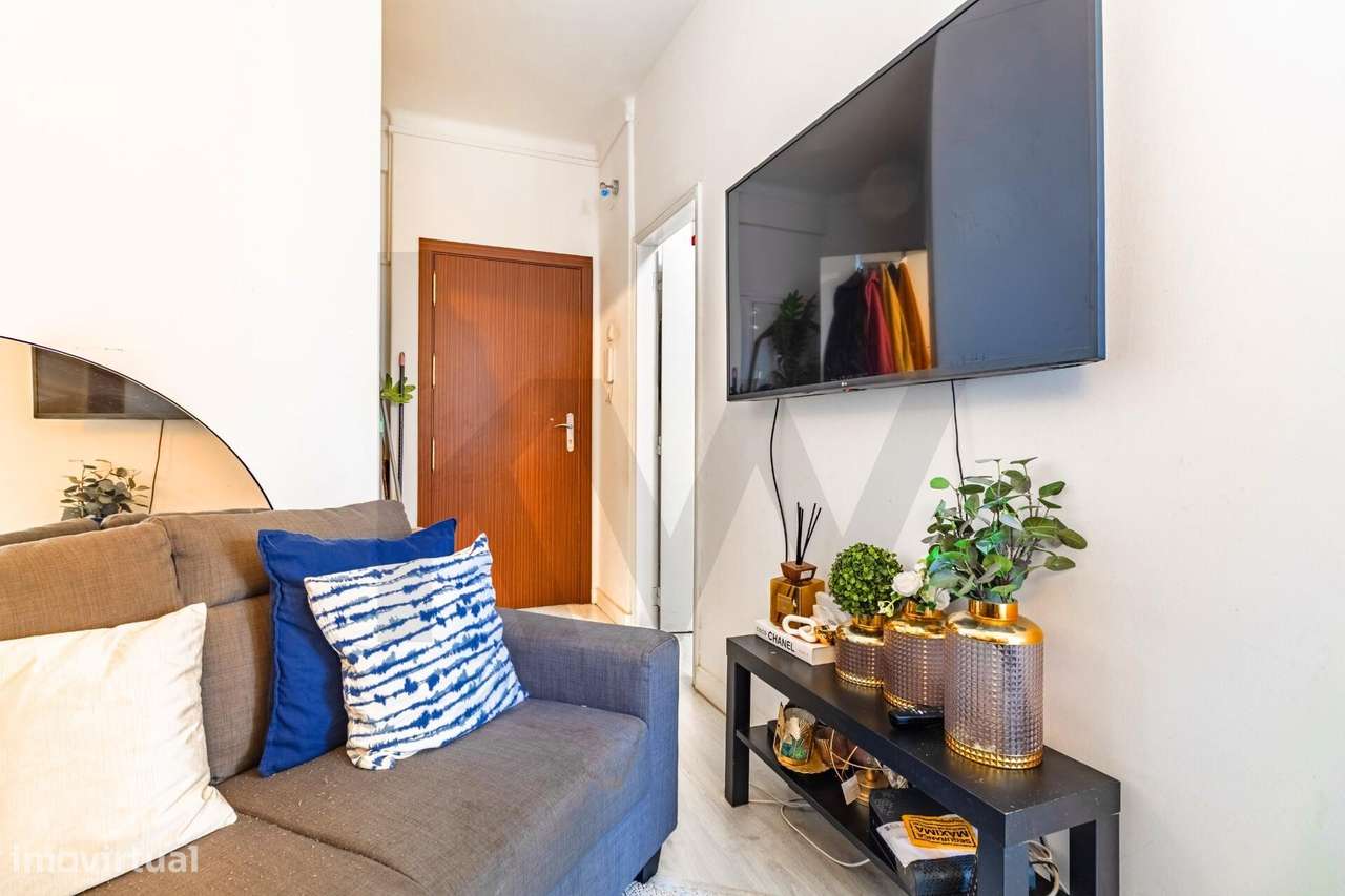 T0+1 Próximo da Estação da Reboleira (Arrendado) - Grande imagem: 5/8