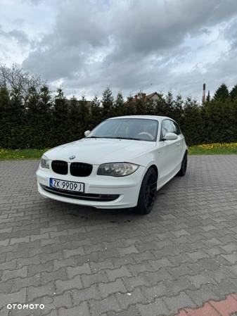 BMW Seria 1 116i - 10