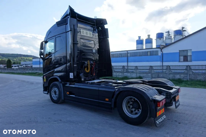 Volvo FH 460 GLOBETROTTER / STANDARD/ AUTOMAT / EURO 6 / 2 ZBIORNIKI / KLIMA POSTOJOWA - 7