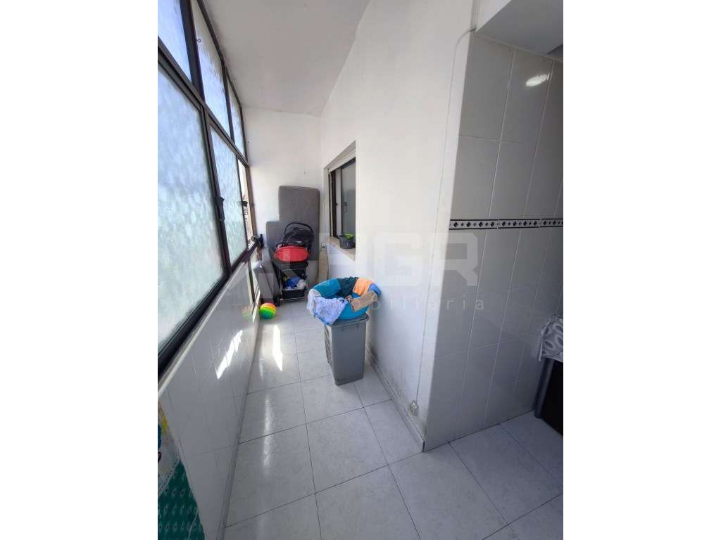 T2 | BOAS ÁREAS | 2 VARANDAS | LOCALIZAÇÃO CENTRAL | ALTO SEIXALINHO-11