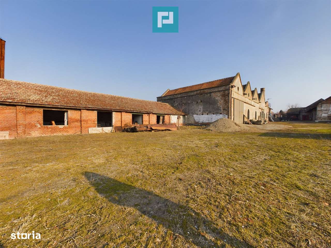 Teren și hale pe calea Aradului în Periam-9