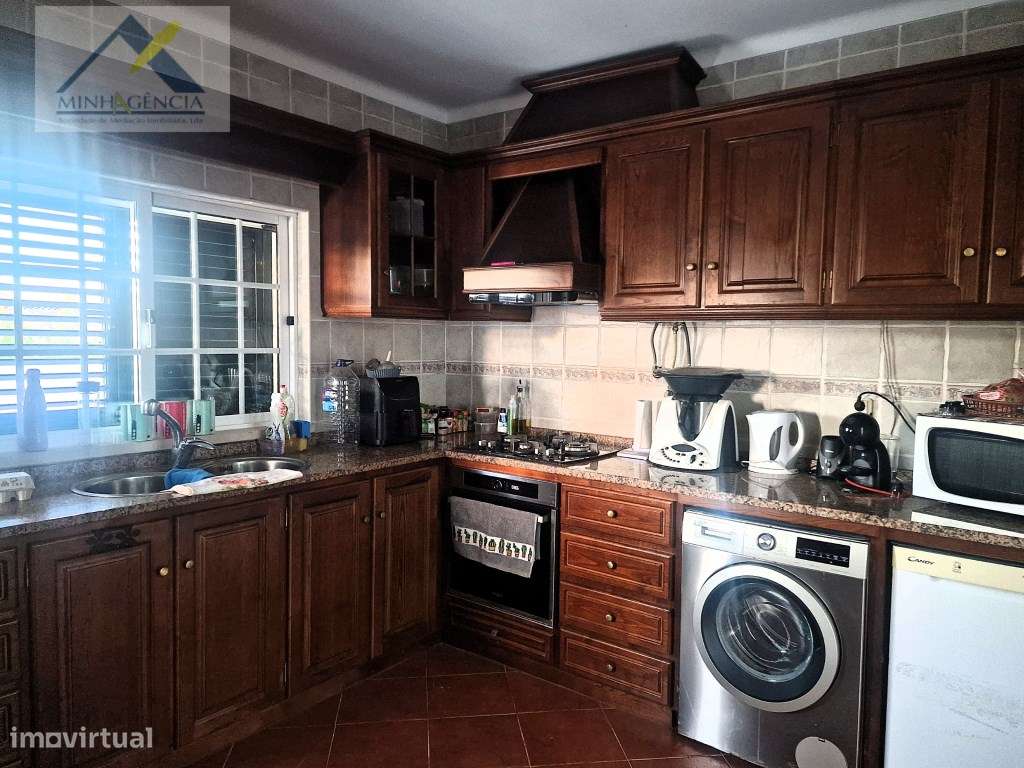 Moradia Isolada T4 com lote de 4454 m2 em Cajados-15