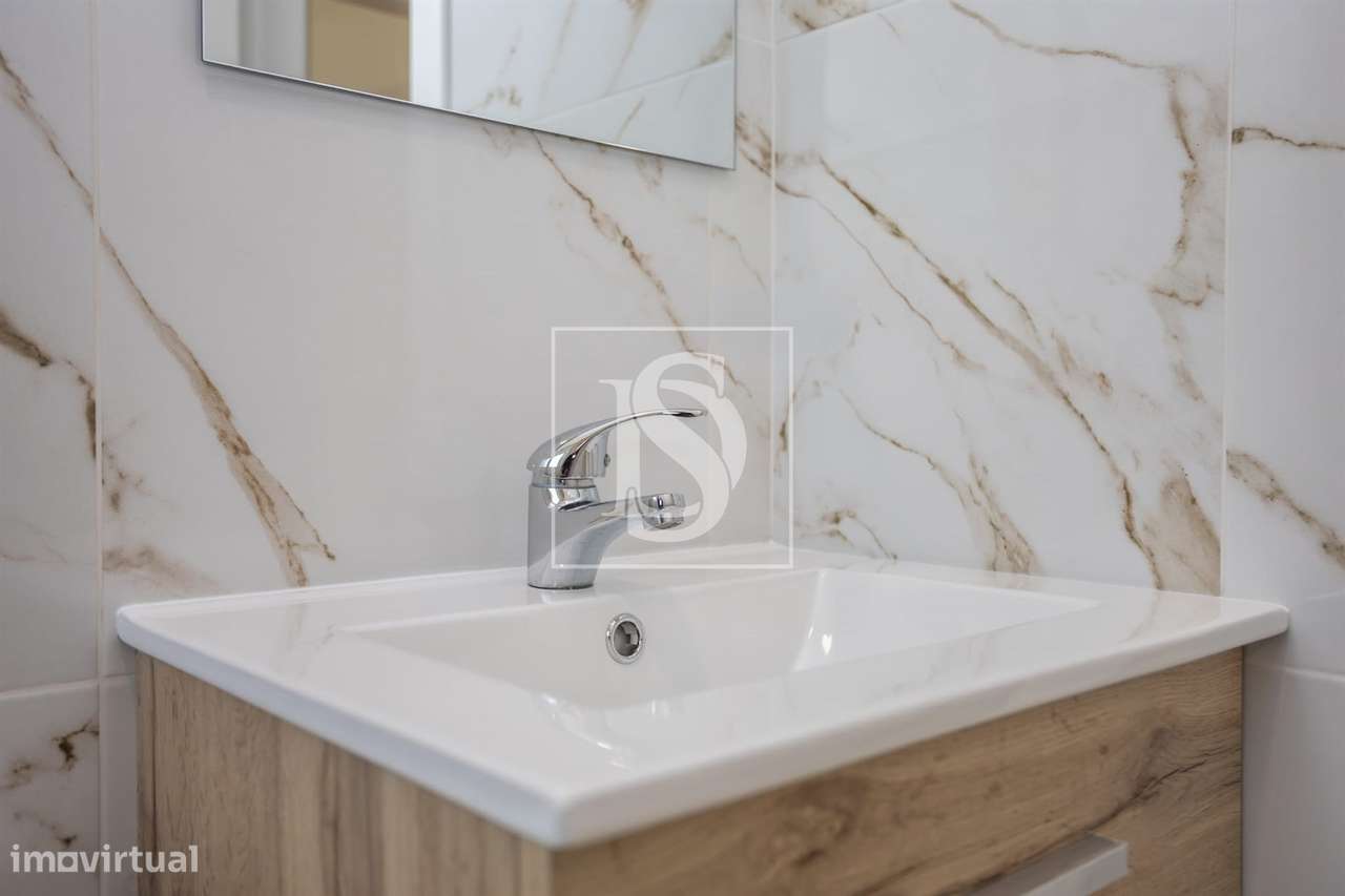 Apartamento T3 Venda em Seixal, Arrentela e Aldeia de Paio Pires,Seixa-24