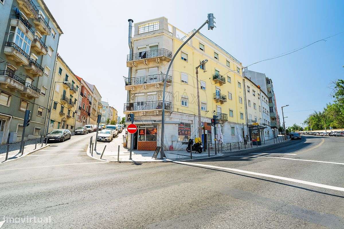 Loja  para arrendamento - Grande imagem: 2/12