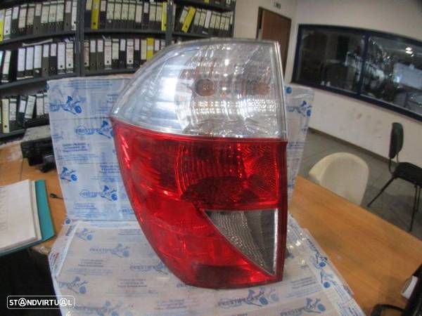 Farol Tras Stop2926 HONDA FRV 2007 2.2CDTI 140CV 5P PRETO ESQ ORIGINAL - 1