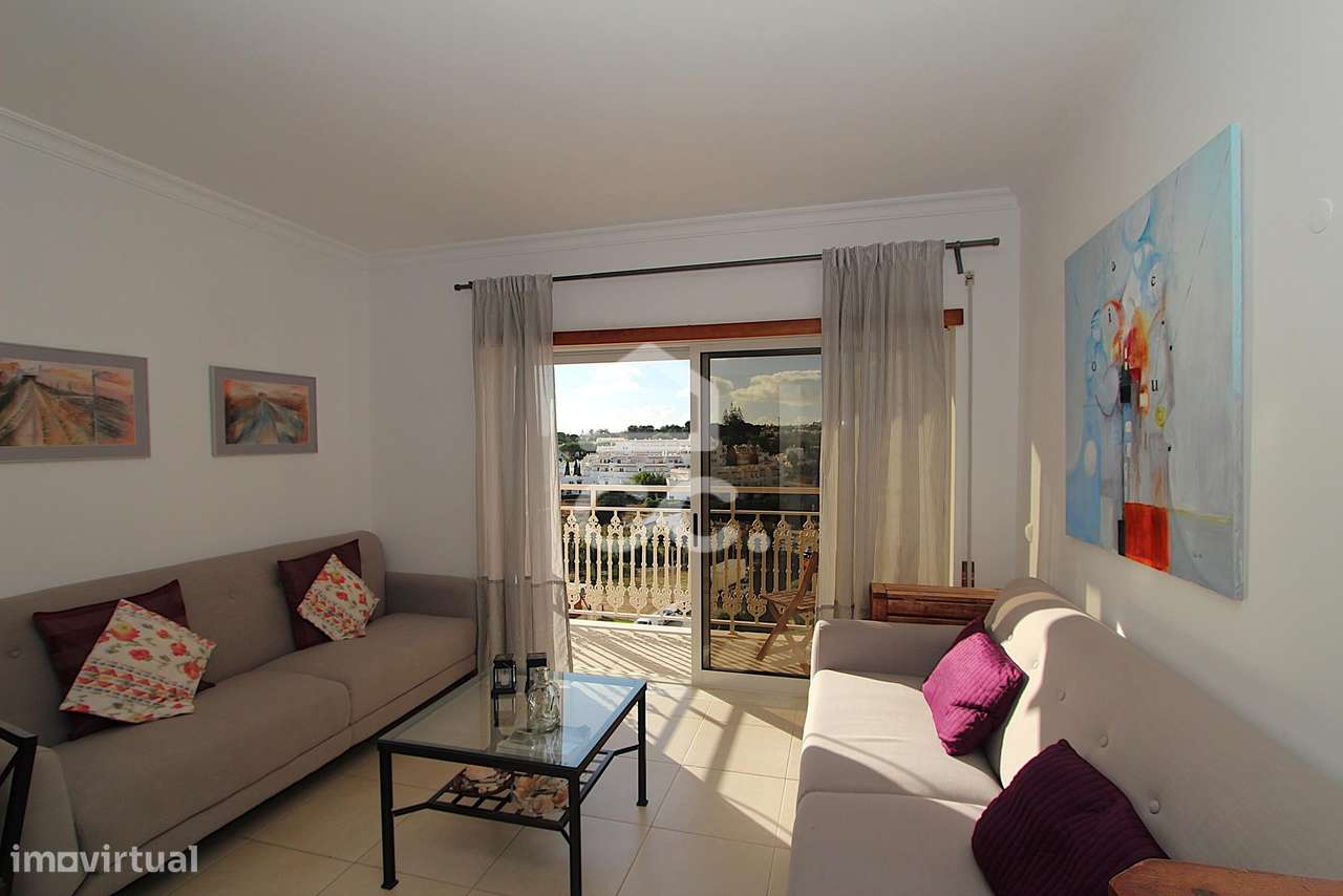 Apartamento T1 (T0+1) com VISTA MAR na primeira Linha de Praia em Arma-6