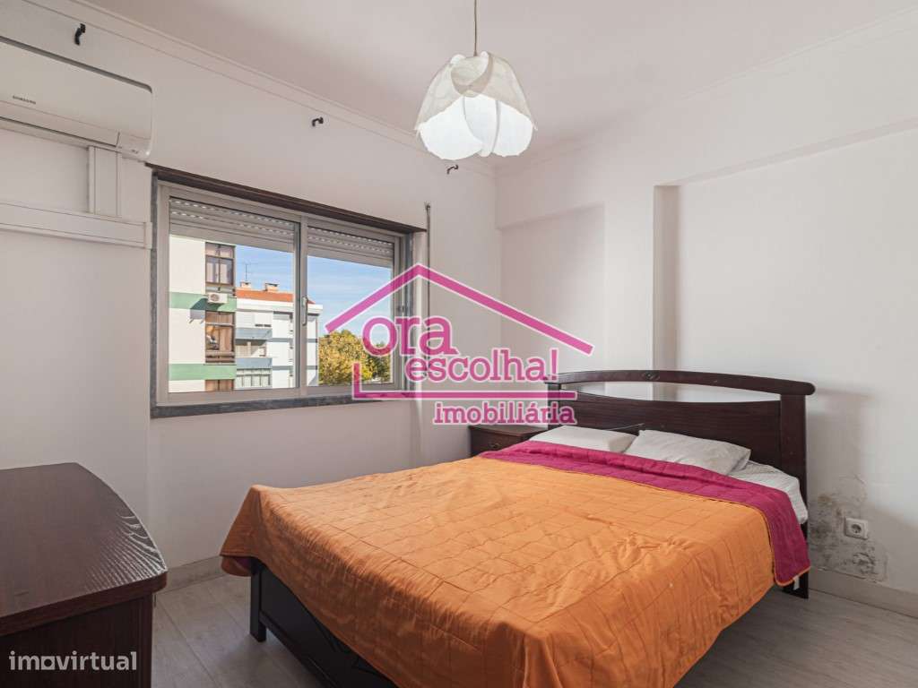 Apartamento T2 remodelado com 92 m2 nas Paivas!-9