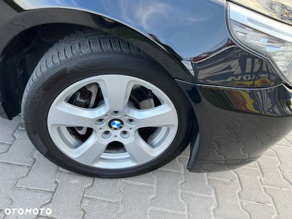 BMW Seria 5 525d xDrive Touring - 8