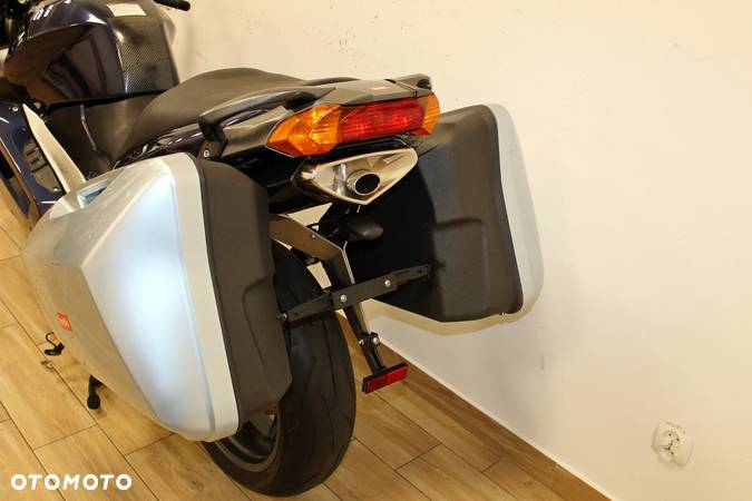 Aprilia RST - 13