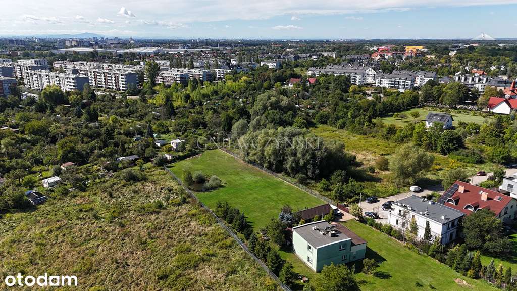 Działki pod zabudowę jednorodzinną - Unikat-1