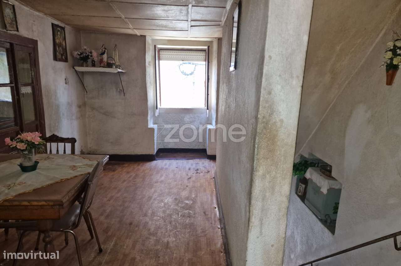 Moradia em Arcozelo da Serra - Grande imagem: 4/20