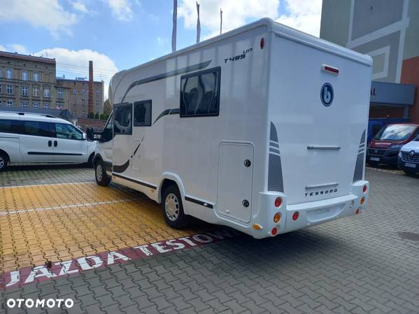 Benimar ford kamper Tessoro 495UP gotowy do sezonu - 6