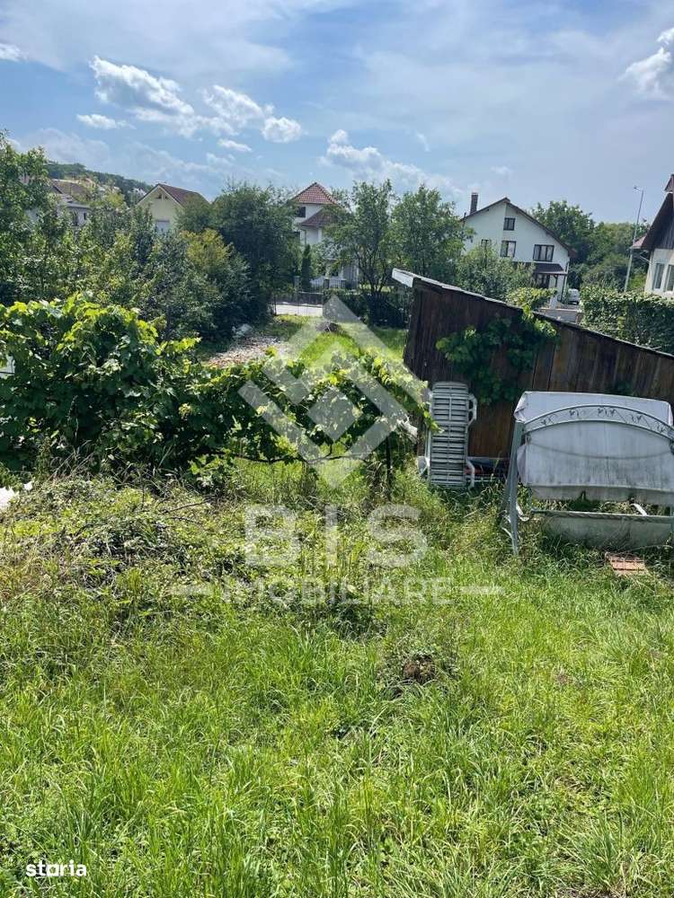 Teren 950m pentru constructii Valea Ghinzii la stradă - Imagine principală: 2/4