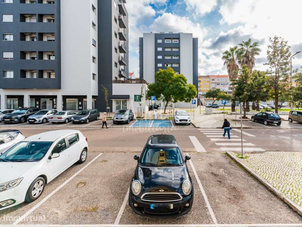 Apartamento T2 no Barreiro-32