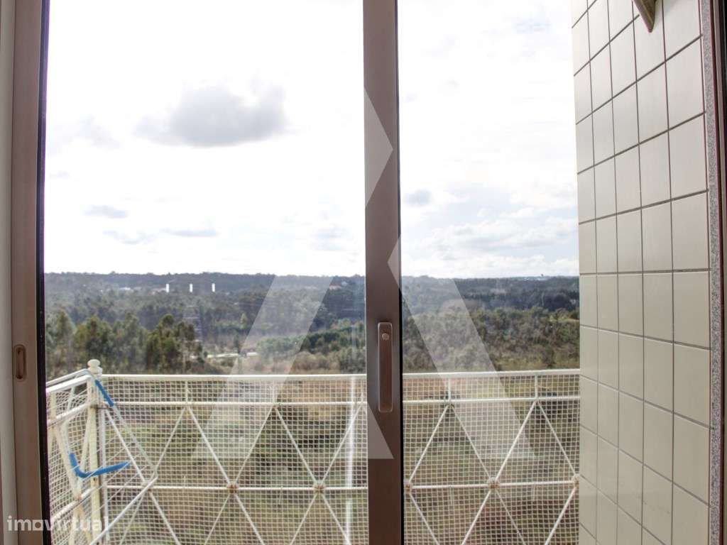 Apartamento T3 Oliveira do bairro-37