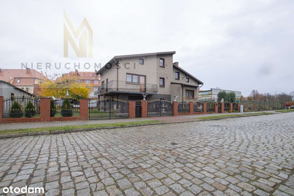 Duży dom w Ścinawie w powiecie lubińskim-15