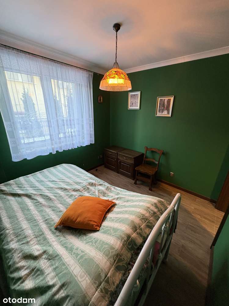 Mieszkanie w Cieplicach: parter z dużym tarasem, winda, blisko parku.-3