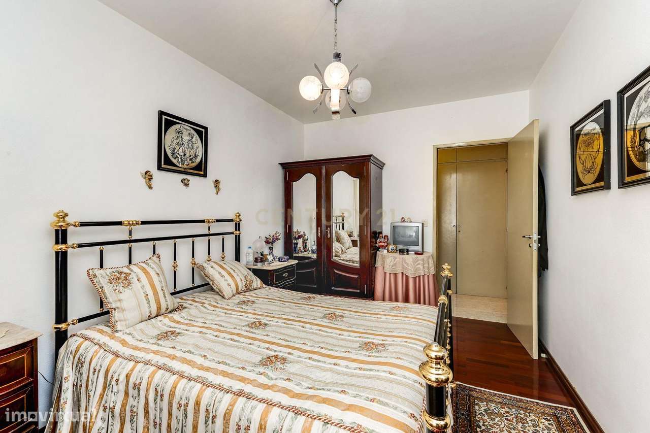 Apartamento T3 com Arrecadação, Onde Pode Criar o Seu Estilo de Vida-9