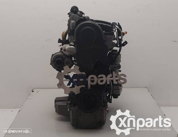Motor SKODA FABIA I 1.4 TDI Ref. AMF 10.05 - 03.08 Usado - 4