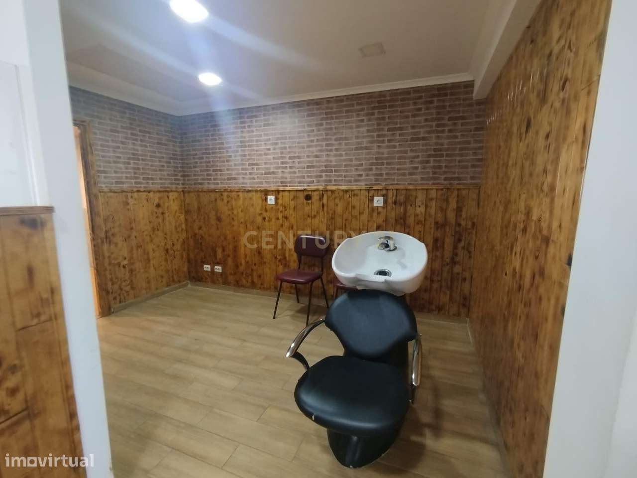 Loja na zona histórica de Samora Correia - Grande imagem: 5/16