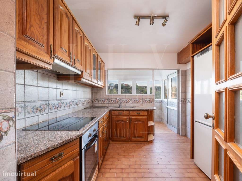 Apartamento T4 com Garagem | Rua Sanches da Gama, Coimbra-7