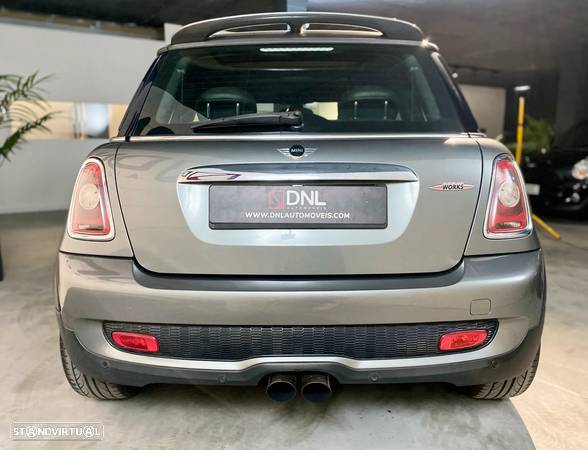 MINI John Cooper Works - 11