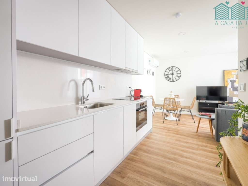 Apartamento T1 no Centro de Aveiro - Grande imagem: 5/23