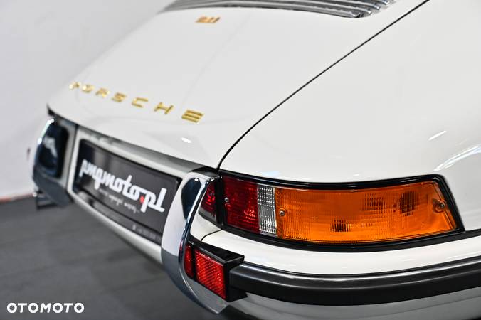 Porsche Inny - 22