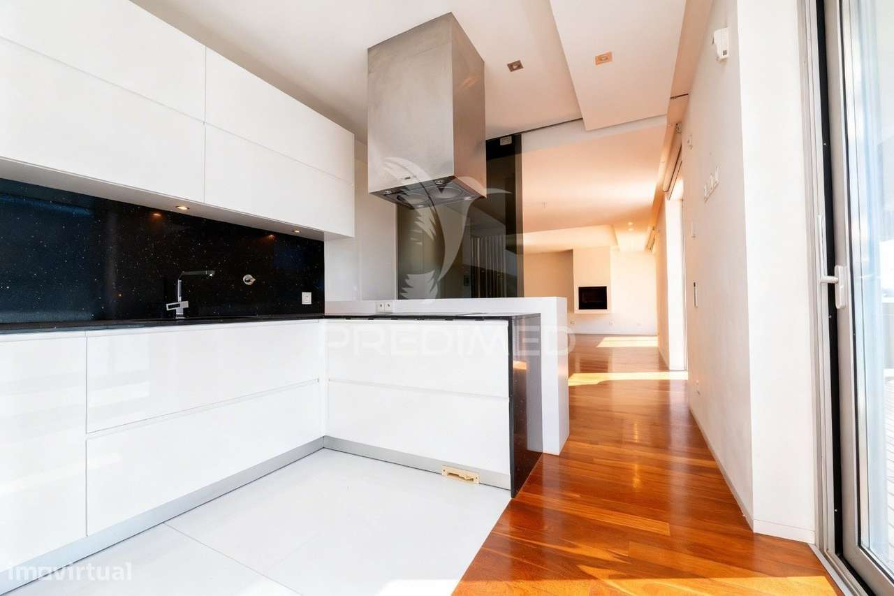 Penthouse T3 de Luxo no Centro de Barcelos — Avenida Nuno Álvares P... - Grande imagem: 5/39