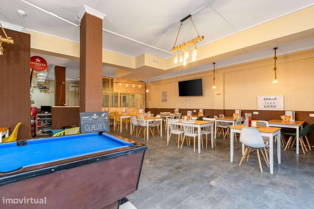 Trespasse Único: Axe Bar & Grill Pronto a Operar em Faro - Grande imagem: 3/15