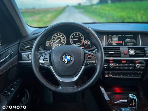 BMW X3 xDrive28i - 11