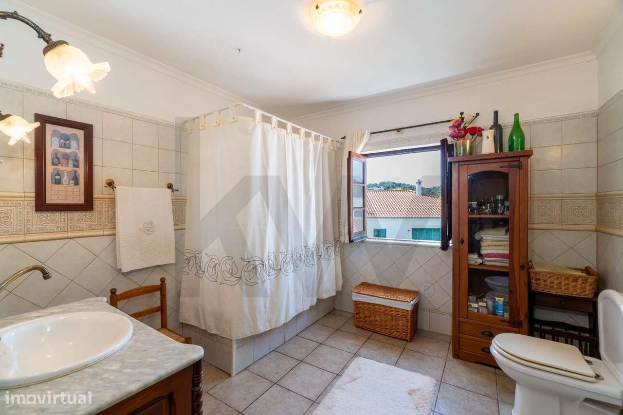 Moradia T2 Térrea Típica Alentejana em Mértola com Anexo e estacioname-9