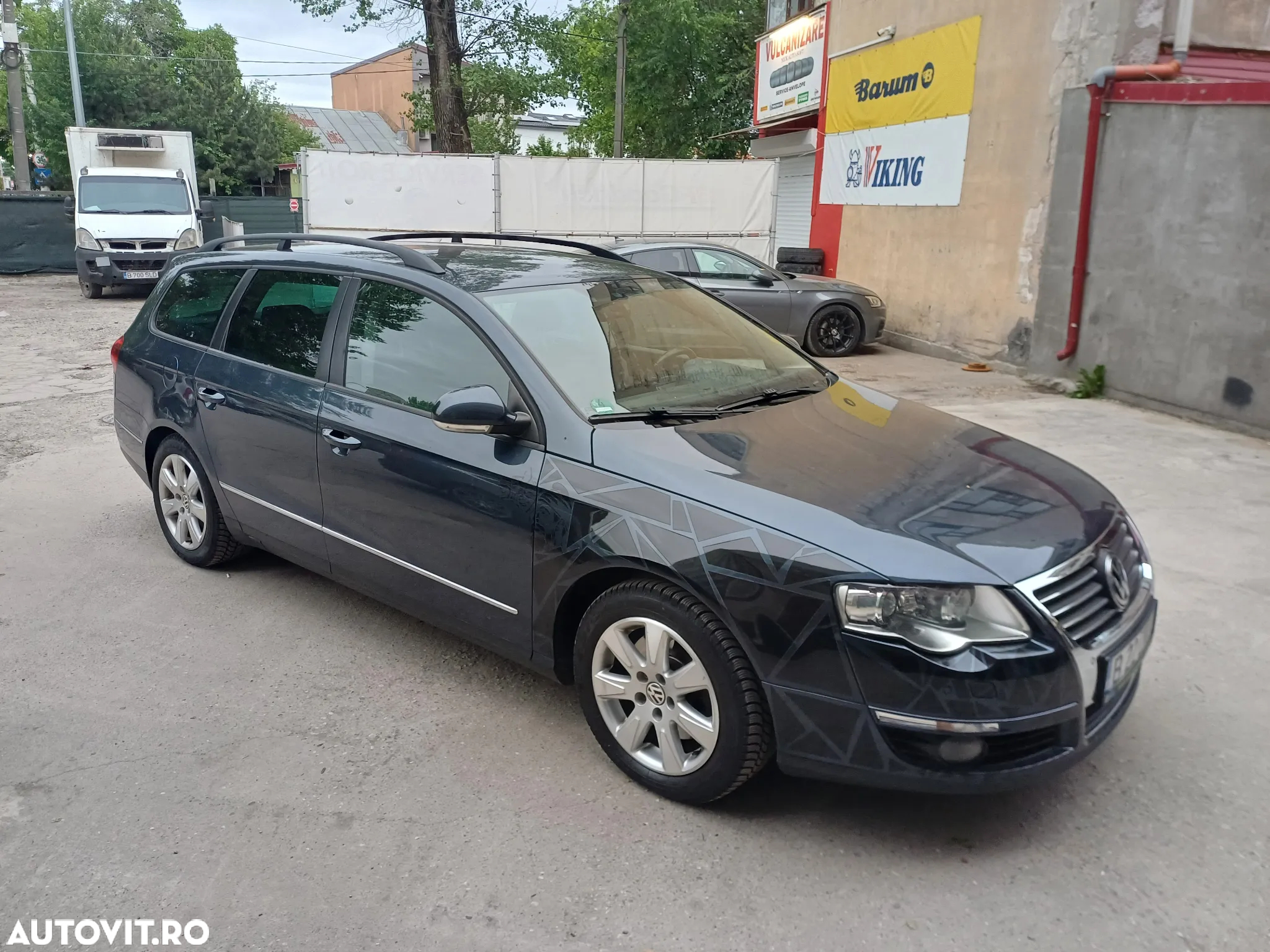 Volkswagen Passat - 3