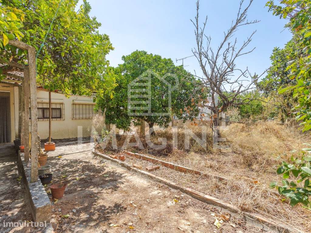 Moradia com 494,5 m² de terreno na Quinta da Amizade, Setúbal-17