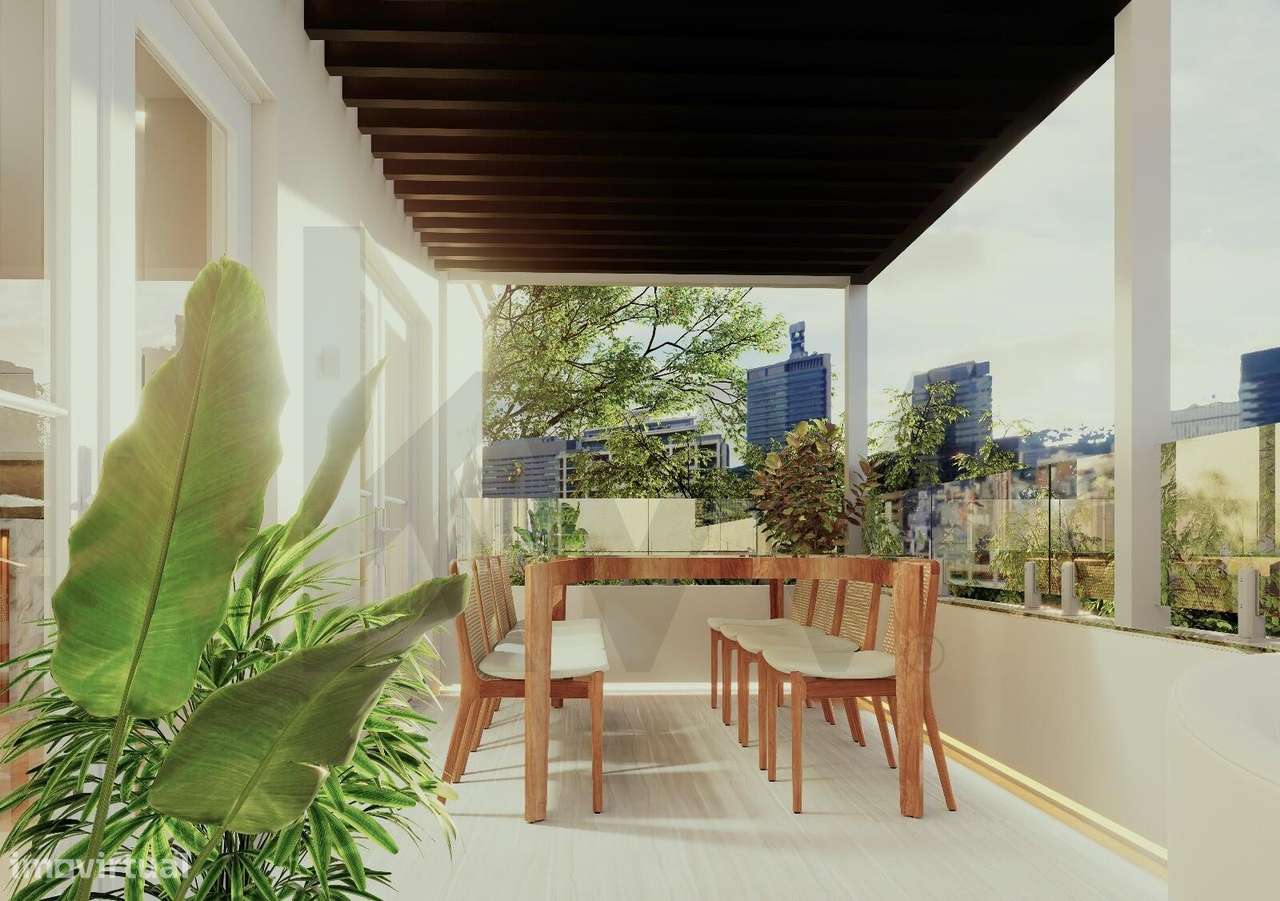 Apartamento T3 totalmente renovado com varanda no Bairro do Rosário, C - Grande imagem: 5/47