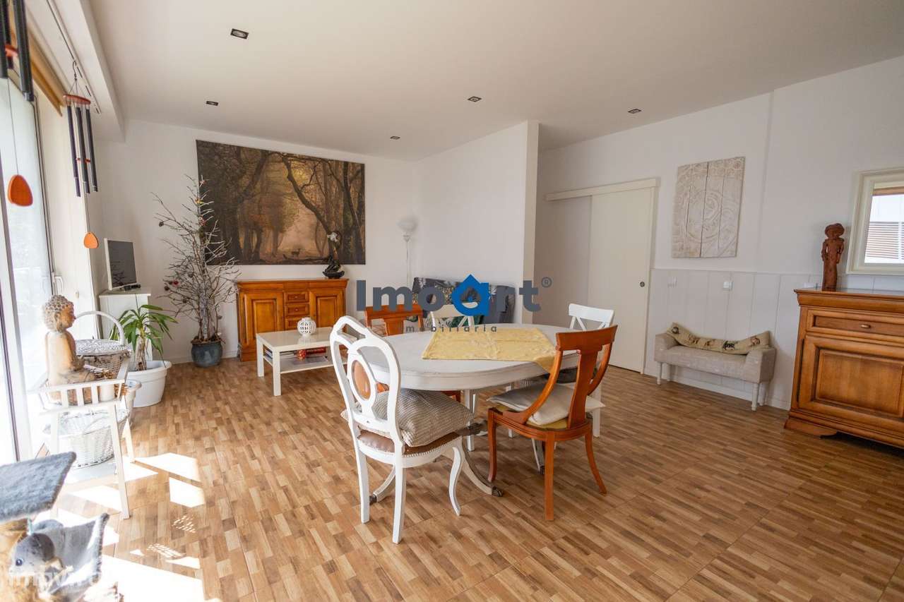 T2 RENOVADO COM VARANDA EXCECIONAL NA PRELADA !-20