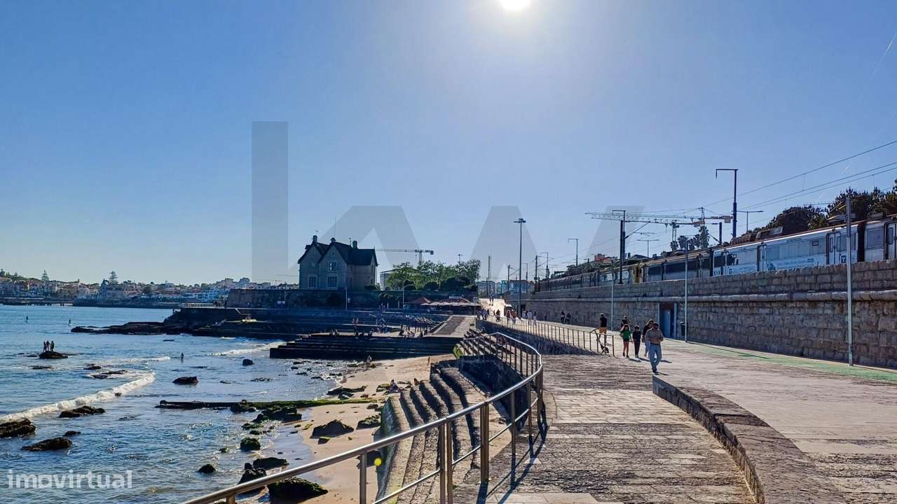 Exclusiva Penthouse T2+1 com Vista Mar | Bº Assunção/Cascais-37