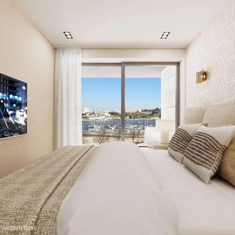 T2 Luxo junto á Marina Afurada - Grande imagem: 3/12