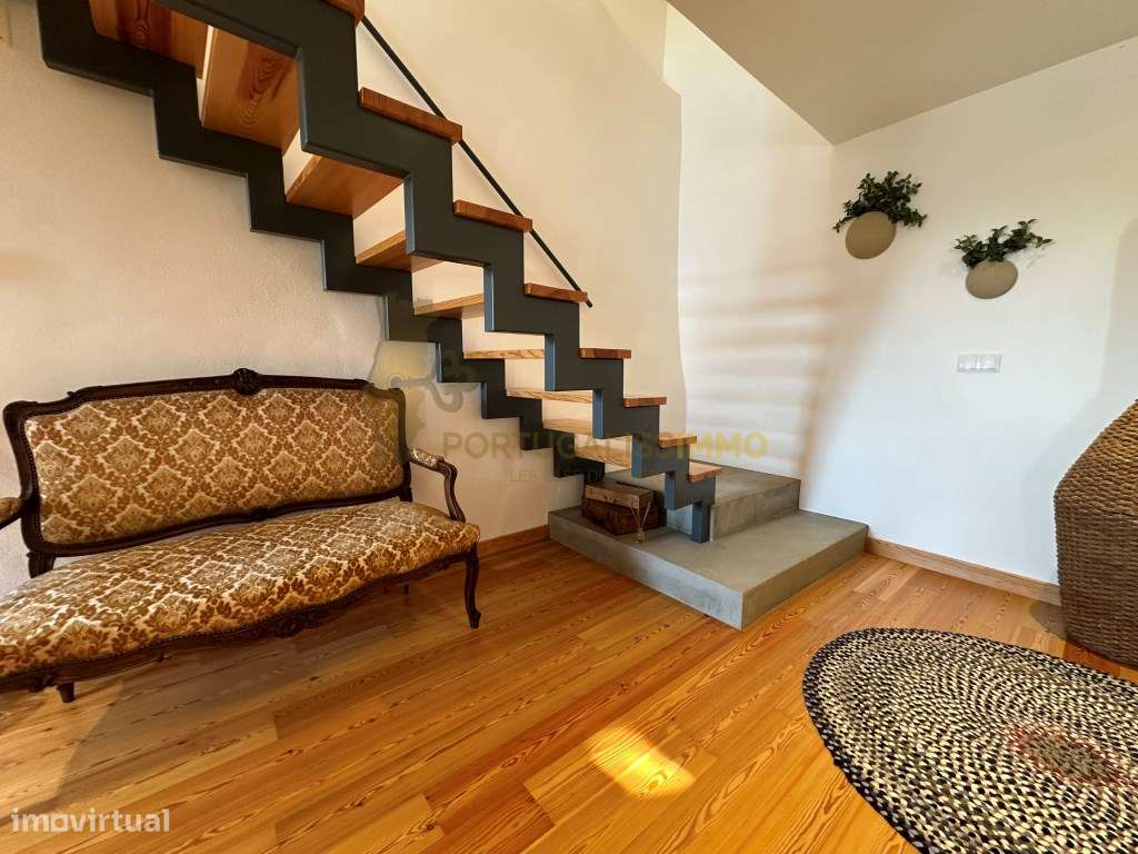 À Venda: Charmosa moradia totalmente renovada.-24